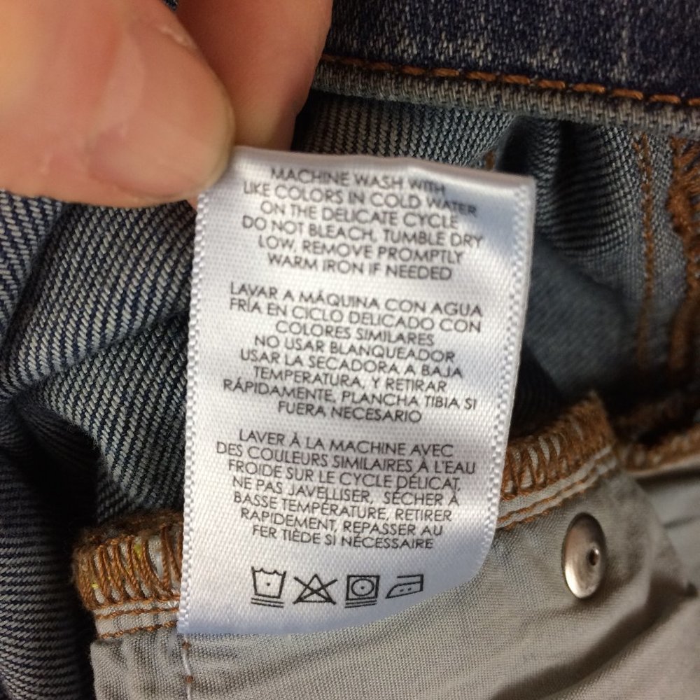 **SOLD** #5087 Destructed Skinny Denim Jeans Sz 6 - Picture 7 of 8